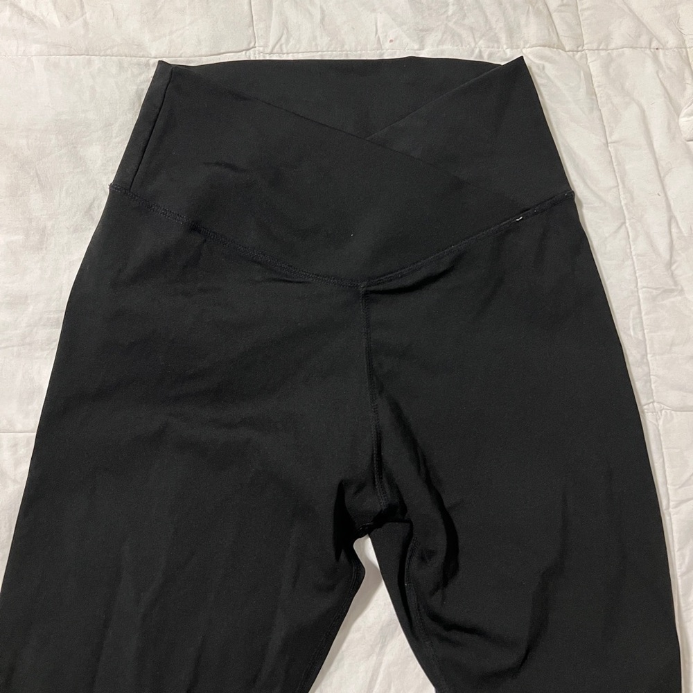 cross over leggings